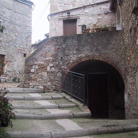 Locanda La Pieve Semproniano Luaran gambar